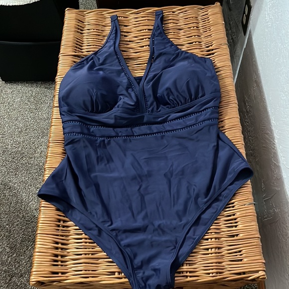 NWT Daci Women Plus Size One Piece Swimsuit sz 22W - Picture 3 of 9
